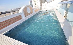 Central Hotel & Residences Swimming Pool